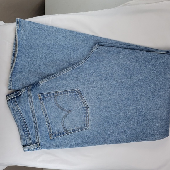 Levis Ribcage High Rise Bootcut Light Wash Button Fly sz 32 - Picture 13 of 13